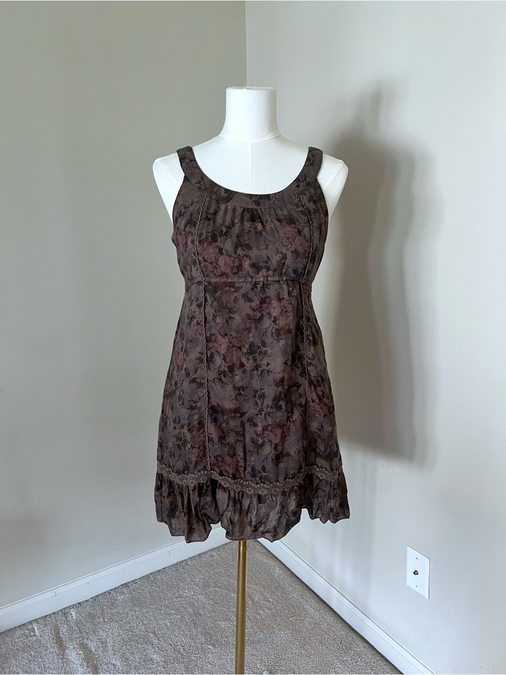 Brown Floral Sleeveless Ruffle-Hem Dress